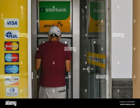 타은행 ATM 입금: 현대 금융의 편리함과 도전