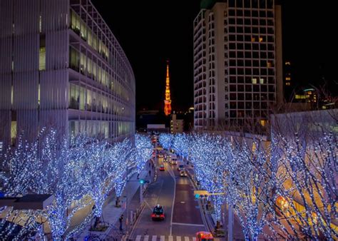 六本木駅から東京駅: 都市の脈動と時間の迷宮